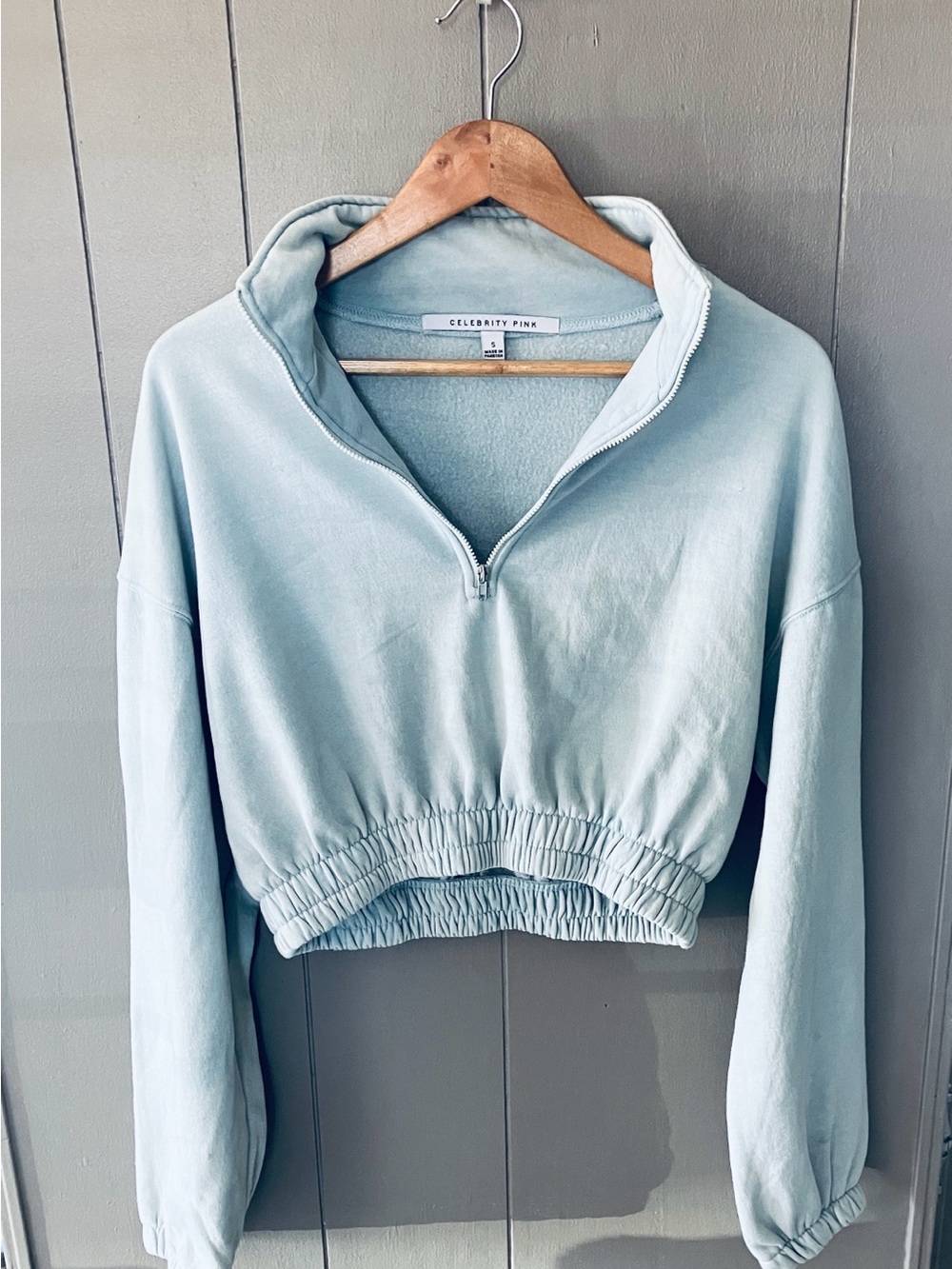 Celebrity Pink Sky Blue Cropped Quarter-Zip Pullover